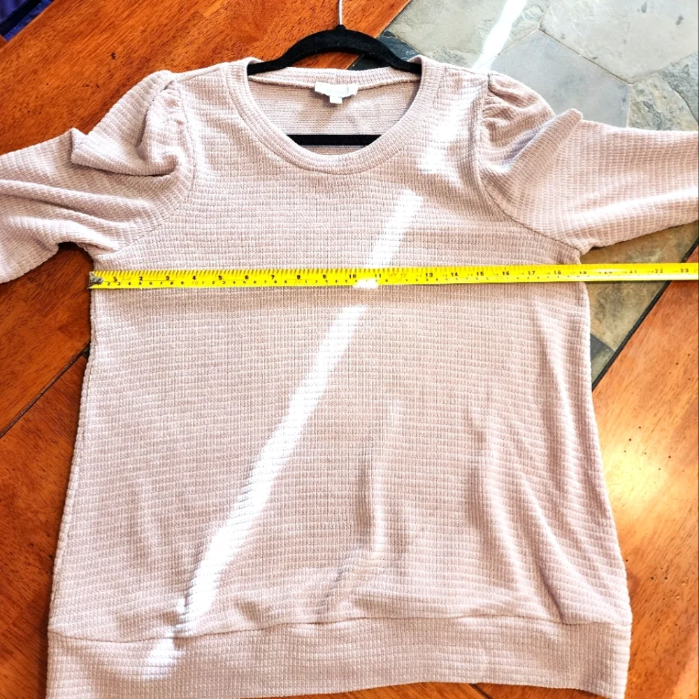 Sweater - Picture 5 of 5